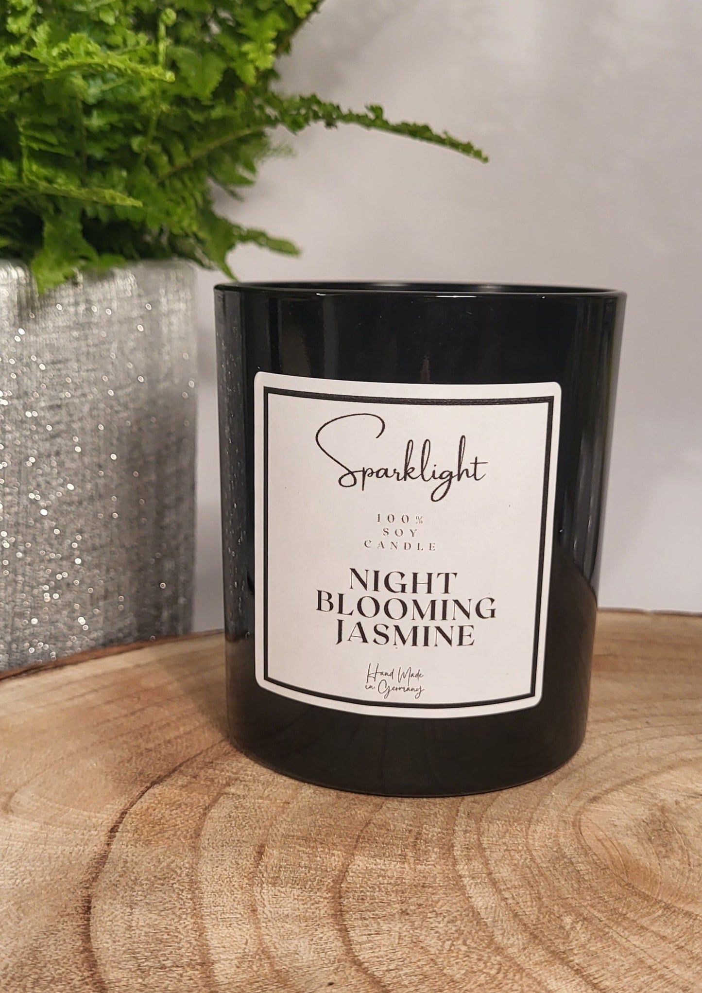 Black glass wooden wick candle - Night Blooming Jasmine